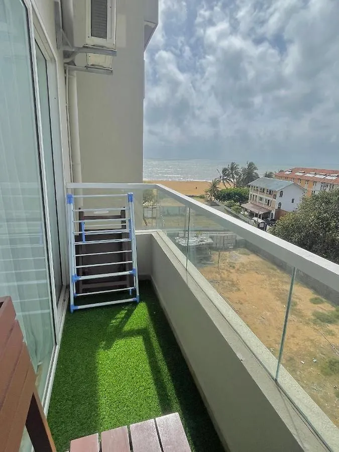 Aparthotel Ocean Breeze Negombo